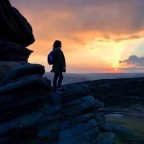 Mother Cap:  Sunset and Over Owler Tor – Peak District Walking